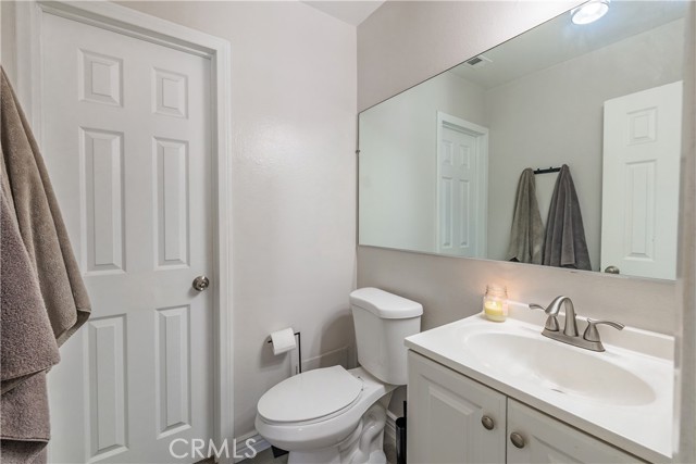 Detail Gallery Image 23 of 53 For 1422 Camelot Dr, Corona,  CA 92882 - 2 Beds | 1/1 Baths