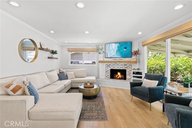 Detail Gallery Image 18 of 35 For 12921 Eveningside Dr, North Tustin,  CA 92705 - 3 Beds | 3 Baths