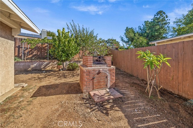 820 Cozy Court, Fallbrook CA: https://media.crmls.org/medias/0c40f05c-b4bb-4c8a-ae95-c76cb93531e9.jpg