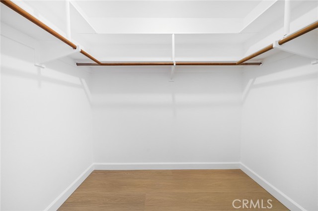 222 S Central Avenue, Los Angeles CA: https://media.crmls.org/medias/0c415710-15c1-4dcb-a057-764c2843b34f.jpg