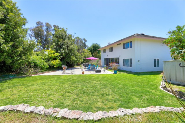 Detail Gallery Image 42 of 44 For 6961 via Angelina Dr, Huntington Beach,  CA 92647 - 5 Beds | 3 Baths