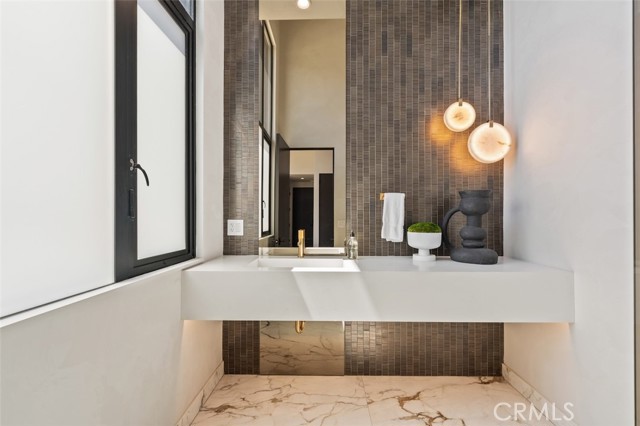 Detail Gallery Image 10 of 40 For 3121 Old Topanga Canyon, Calabasas,  CA 90290 - 5 Beds | 6 Baths