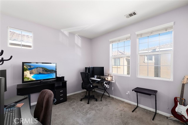 Detail Gallery Image 33 of 40 For 6064 Snapdragon, Corona,  CA 92880 - 4 Beds | 2/1 Baths