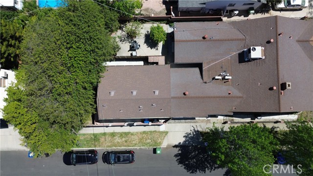 Detail Gallery Image 58 of 60 For 14027 Wyandotte St, Van Nuys,  CA 91405 - 4 Beds | 4 Baths