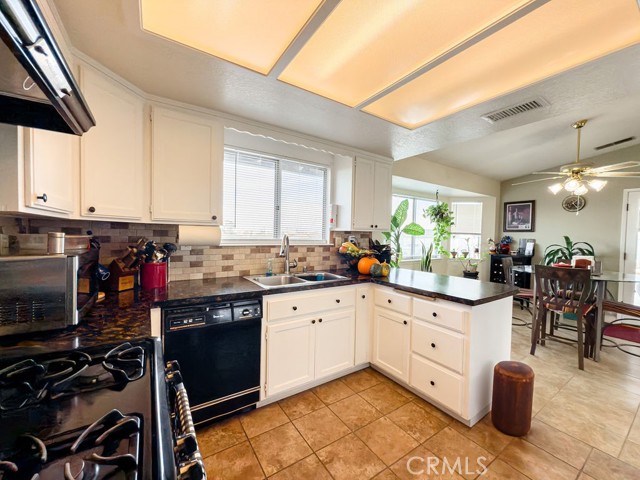 Detail Gallery Image 17 of 35 For 18492 Live Oak St, Hesperia,  CA 92345 - 3 Beds | 2 Baths