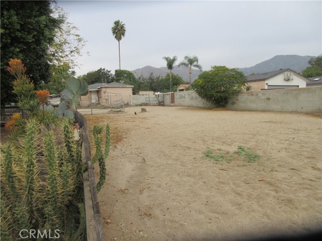 15185 Cobalt, Sylmar CA: https://media.crmls.org/medias/0c4508ba-b1f0-4373-a296-9a12200cb713.jpg