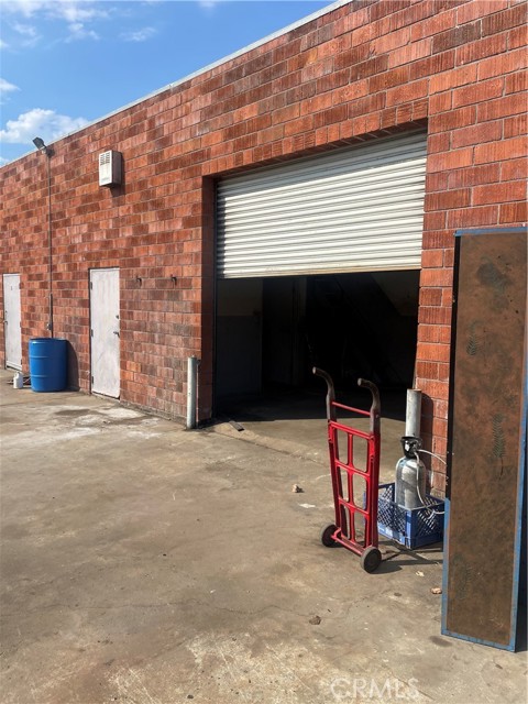 Detail Gallery Image 6 of 13 For 2044 W 166th St, Torrance,  CA 90504 - 2 Beds | 1 Baths