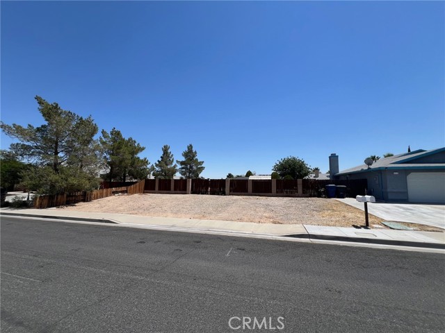 432 Vista Street, Ridgecrest CA: https://media.crmls.org/medias/0c45f685-9995-469c-b3a3-bd641203867c.jpg