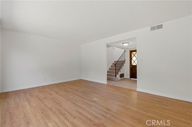 2177 Elizondo Avenue photo 4