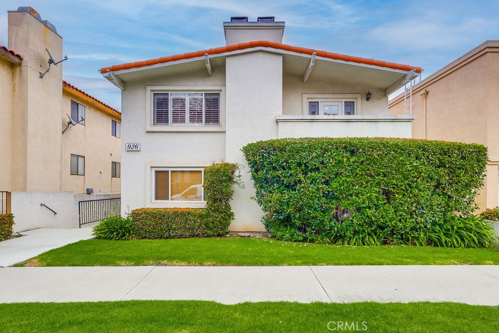 926 S Leland Street #4