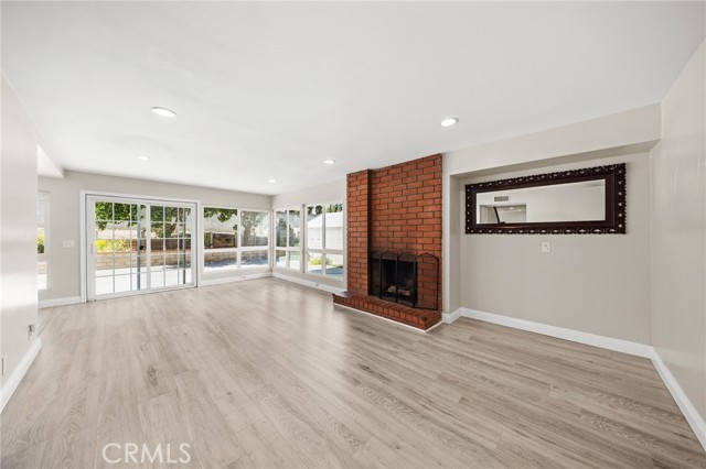 16602 Woodmont photo 20