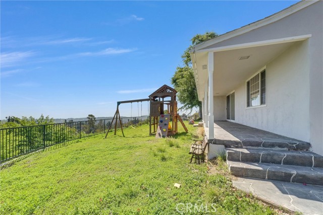 Detail Gallery Image 29 of 42 For 918 Dorothea Rd, La Habra Heights,  CA 90631 - 3 Beds | 2 Baths