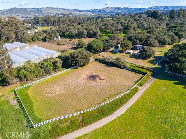 425 W El Campo Road, Arroyo Grande CA: https://media.crmls.org/medias/0c46cc63-4d28-47c7-8be6-3982d298092b.jpg