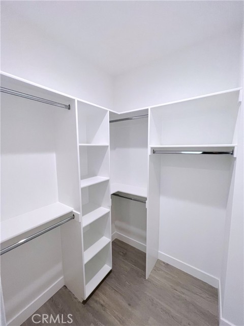 95 harkness Avenue, Pasadena CA: https://media.crmls.org/medias/0c46e011-76a3-487f-acdf-8b314ca2fcc1.jpg