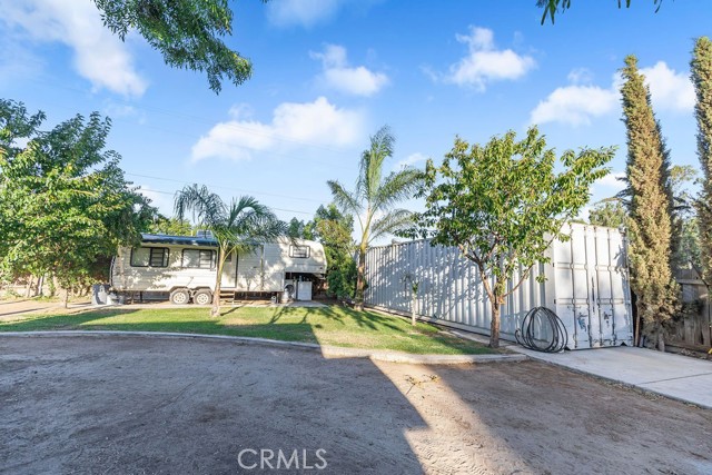 Detail Gallery Image 5 of 27 For 5867 Eucalyptus Ave, Winton,  CA 95388 - 4 Beds | 2 Baths