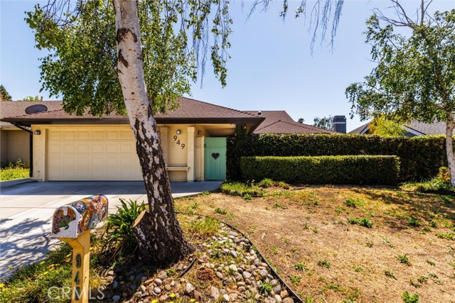 Detail Gallery Image 1 of 1 For 949 Vista Del Collados, San Luis Obispo,  CA 93405 - 3 Beds | 2 Baths