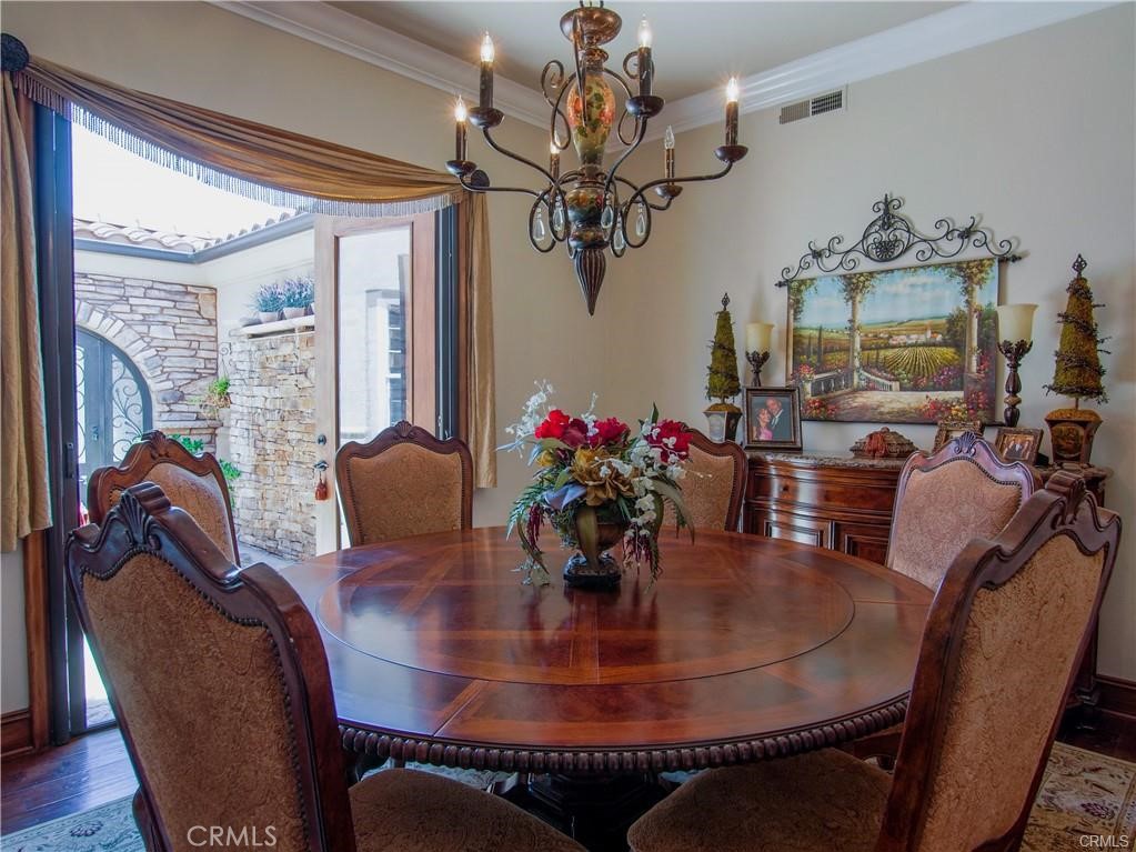 MLS #OC25261666 image #17