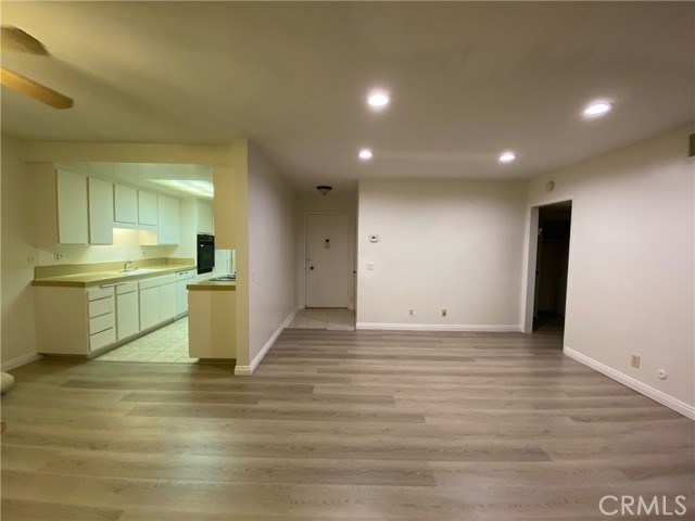 Detail Gallery Image 14 of 15 For 702 Park Ave #309,  South Pasadena,  CA 91030 - 1 Beds | 2 Baths