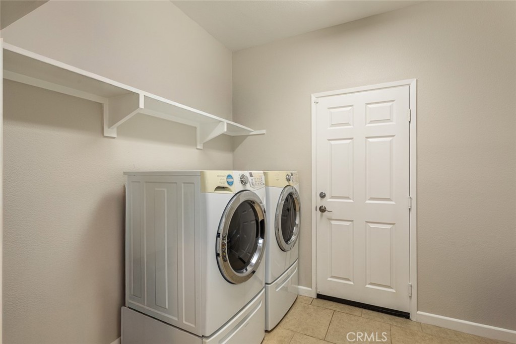 MLS #OC25135935 img 37