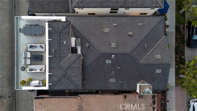 1515 E Ocean Boulevard, Newport Beach CA: https://media.crmls.org/medias/0c48a6ec-31a9-4b98-a36b-2bead6d76890.jpg
