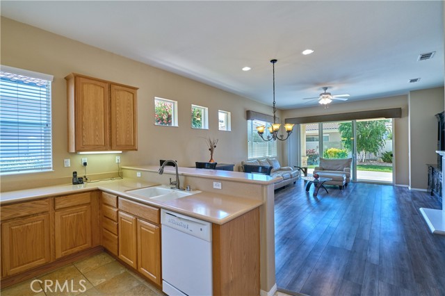 Detail Gallery Image 17 of 49 For 1714 N Forest Oaks Dr, Beaumont,  CA 92223 - 2 Beds | 2 Baths