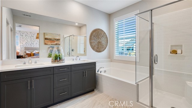 Detail Gallery Image 7 of 20 For 2843 E Bedford Privado, Ontario,  CA 91762 - 3 Beds | 2/1 Baths