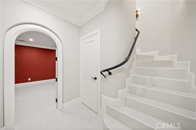 24 Scenic Bluff, Newport Coast CA: https://media.crmls.org/medias/0c4a088f-e977-49b3-afdc-c62251b03030.jpg