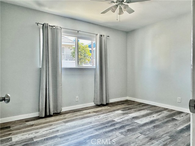 Detail Gallery Image 12 of 17 For 1266 7th Pl, Hermosa Beach,  CA 90254 - 3 Beds | 1 Baths