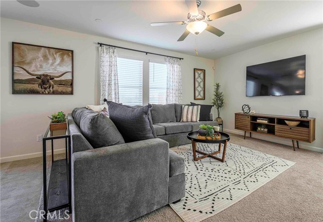 Detail Gallery Image 8 of 28 For 4649 Jema Way #3 B1,  Merced,  CA 95348 - 5 Beds | 3/1 Baths