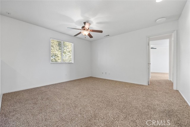 Detail Gallery Image 20 of 28 For 5500 Woodard Ridge Dr, Bakersfield,  CA 93313 - 3 Beds | 2/1 Baths