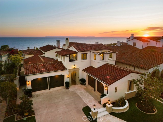 Detail Gallery Image 1 of 66 For 30 Cliffhouse Bluff, Newport Coast,  CA 92657 - 4 Beds | 4/1 Baths