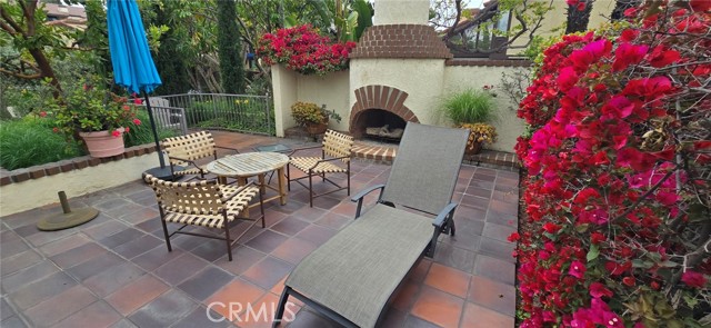 1364 Park Plaza Drive, Long Beach CA: https://media.crmls.org/medias/0c4bce9f-aba7-4525-9519-275394027a3e.jpg