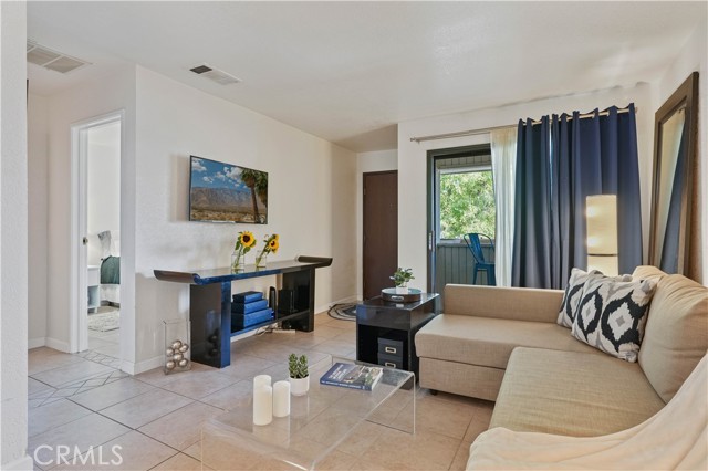 Detail Gallery Image 6 of 42 For 2820 N Arcadia Ct #204,  Palm Springs,  CA 92262 - 1 Beds | 1 Baths