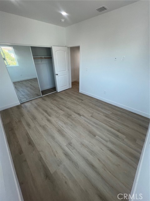 1128 Ardmore, Los Angeles CA: https://media.crmls.org/medias/0c4c6f88-68e2-4315-906a-3b9f77eaaca3.jpg