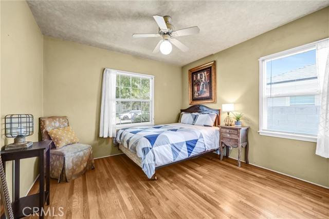 2451 Graydon Avenue, Monrovia CA: https://media.crmls.org/medias/0c4c9d66-e305-4d27-bd43-a9bd091635ea.jpg