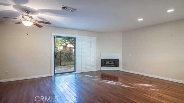 Detail Gallery Image 6 of 38 For 635 E Palm Ave, Redlands,  CA 92374 - 3 Beds | 2/1 Baths