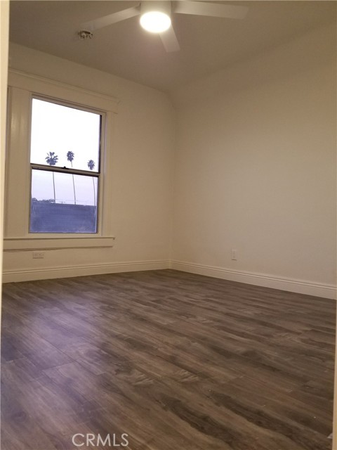 492 E 46th Street, Los Angeles, CA, 90011 492 E 46th Street, Los Angeles, CA, 90011