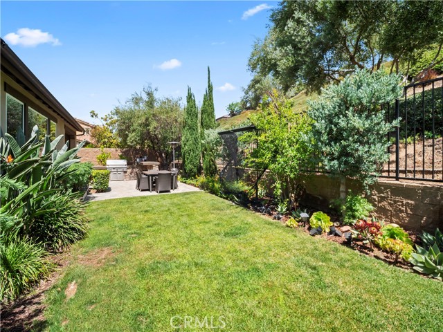 Detail Gallery Image 13 of 30 For 20365 Chianti Court, Yorba Linda,  CA 92886 - 3 Beds | 3/1 Baths