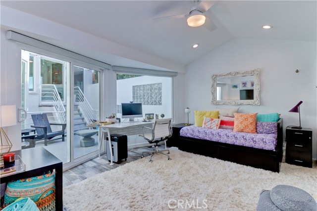 Detail Gallery Image 10 of 75 For 134 Crescent Bay Dr, Laguna Beach,  CA 92651 - 4 Beds | 3/1 Baths