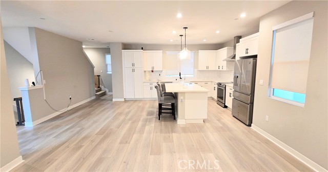 Detail Gallery Image 8 of 64 For 2120 Sagebrush, Gardena,  CA 90249 - 4 Beds | 3 Baths