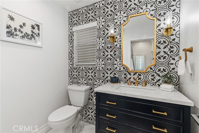 117 Alabama Street, Huntington Beach CA: https://media.crmls.org/medias/0c4fef4b-2104-4887-ad84-396c47f15e4d.jpg