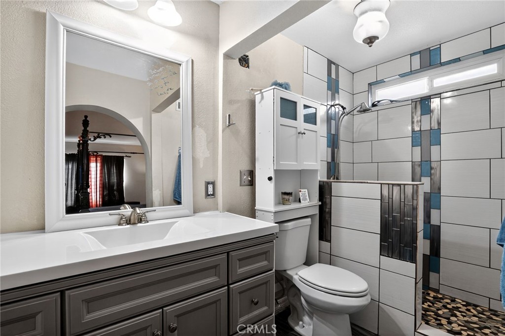 MLS #SR25228390 image #11