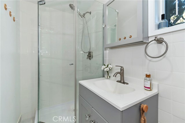 687 Spring, Cedarpines Park CA: https://media.crmls.org/medias/0c5083ac-dbf3-475c-9116-1180ff53ae22.jpg