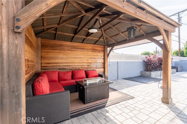 Detail Gallery Image 39 of 40 For 17200 Willard, Lake Balboa,  CA 91406 - 3 Beds | 2/1 Baths