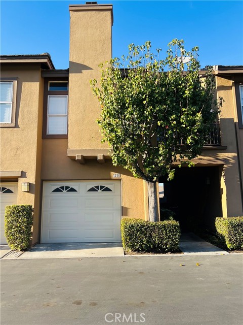 Detail Gallery Image 3 of 3 For 1250 S Country Glen Way, Anaheim,  CA 92808 - 2 Beds | 2/1 Baths