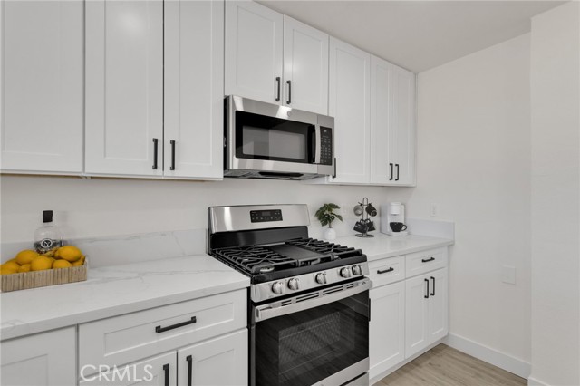 Detail Gallery Image 14 of 28 For 18509 Yuba St, Hesperia,  CA 92345 - 3 Beds | 2 Baths
