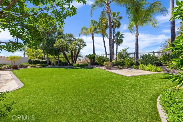 Detail Gallery Image 37 of 53 For 32176 Corte Florecita, Temecula,  CA 92592 - 3 Beds | 2 Baths