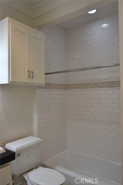 Detail Gallery Image 30 of 40 For 2521 2nd, Corona Del Mar,  CA 92625 - 3 Beds | 3 Baths