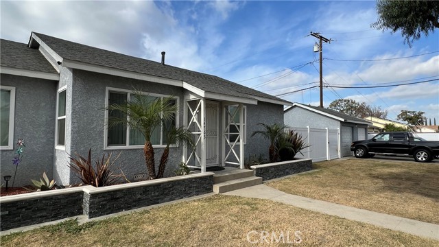 Detail Gallery Image 15 of 21 For 14763 Ryon Ave, Bellflower,  CA 90706 - 2 Beds | 1 Baths