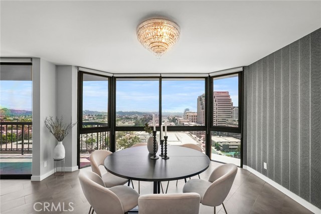 Detail Gallery Image 19 of 66 For 222 Monterey Rd #1203,  Glendale,  CA 91206 - 2 Beds | 2 Baths